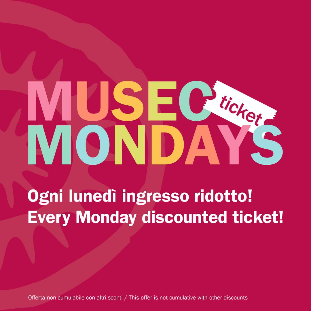 MUSECMONDAYS Q