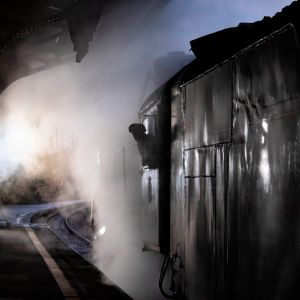 10.Arrival-of-the-steam-train-Adobe